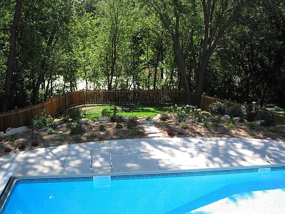 Chemical free self cleaning