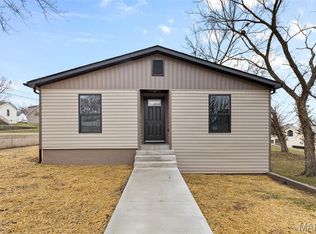 307 Poe St, Park Hills, MO 63601