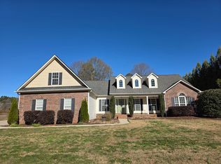 1682 Lane Rd, Mount Holly, NC 28120
