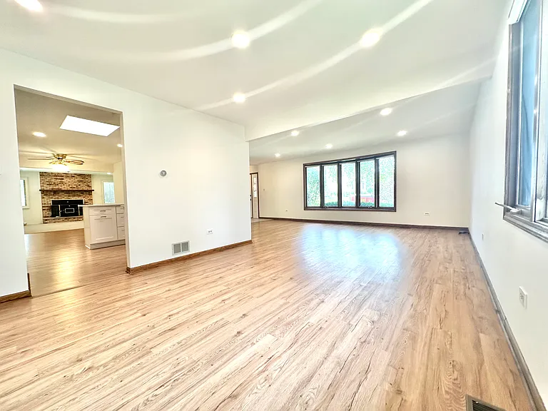 12724 W Tanglewood Cir — Photo 7