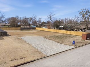 1400 Mabelle Dr, Sapulpa, OK 74066