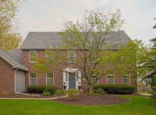 7618 Gray Fox Trl, Madison, WI 53717