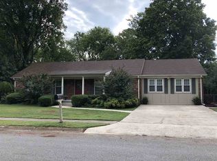 6822 Chadwell Rd SW, Huntsville, AL 35802