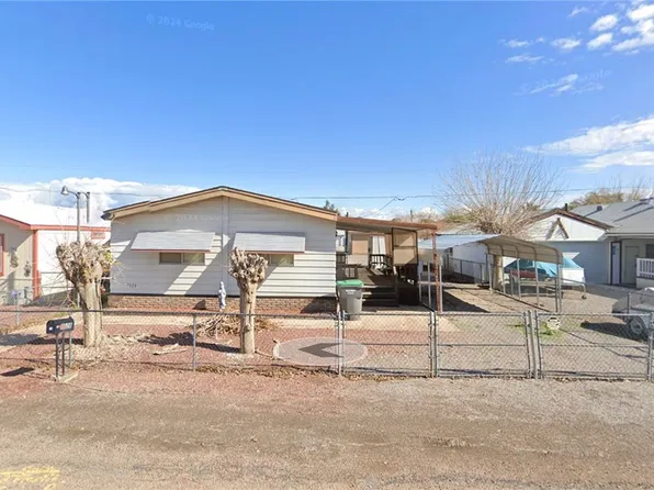7928 S Quail Drive, Mohave Valley, AZ 86440