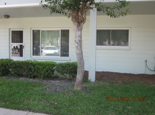 2257 World Parkway Blvd W APT 5, Clearwater, FL 33763