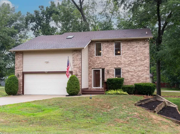 12149 Timberline Trce N, Granger, IN 46530