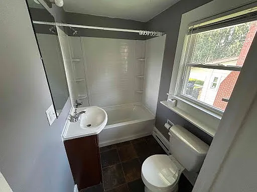 102 Lauren Ave — Photo 13