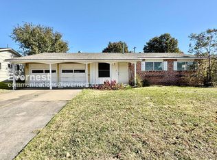 1113 N Hickory Ave, Broken Arrow, OK 74012