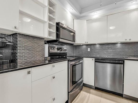 5th image of 220 Kings Point Dr APT 314