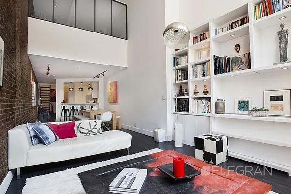 Sold by (Legacy) Elegran | media 1