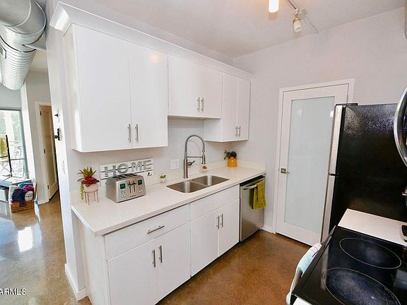 5th image of 805 N 4th Ave Unit 208