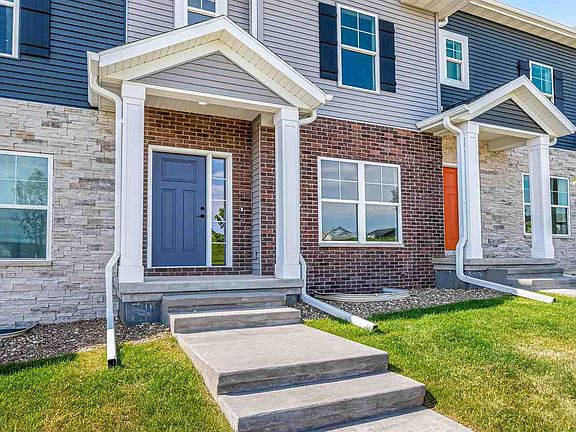 3rd image of 628 Catherine Dr