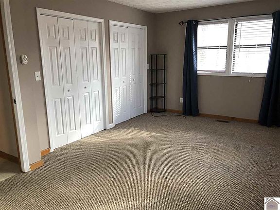 3rd image of 44 Crouse Dr