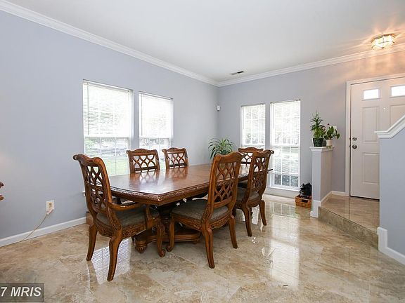 Large Dining Room or Living Room