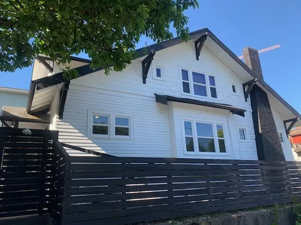 4203 11th Ave NE, Seattle, WA 98105