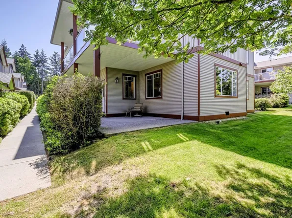 6026 Leah Ln, Nanaimo, BC V9V 1W7