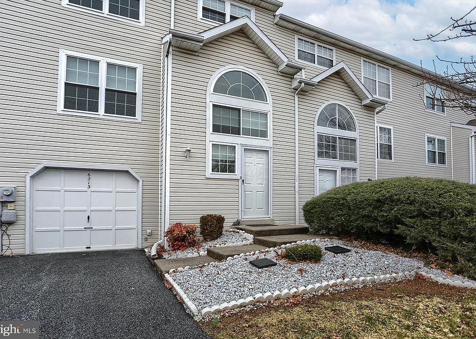1st image of 6213 Spring Knoll Dr