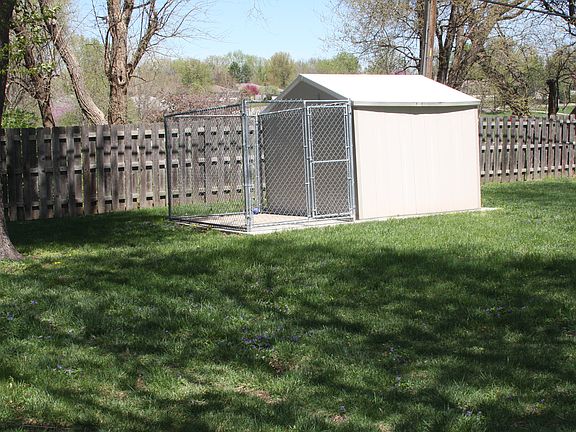 dog runl NOT included