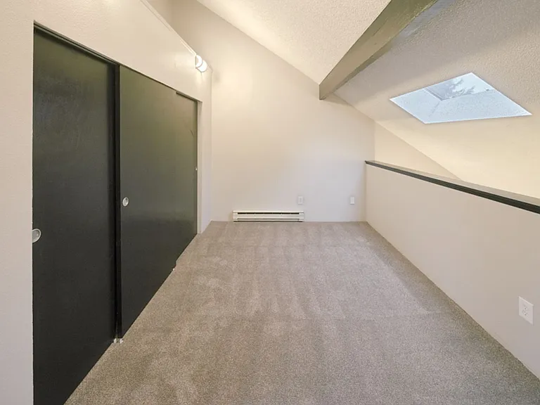4220 Southcenter Blvd — Photo 6