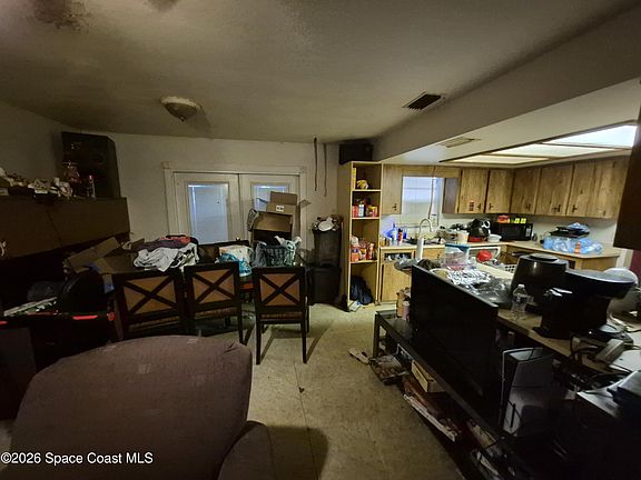4th image of 3062 Skyline Dr