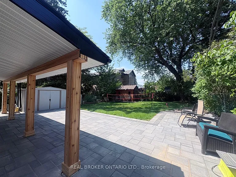 40 Stamford Sq N — Photo 19