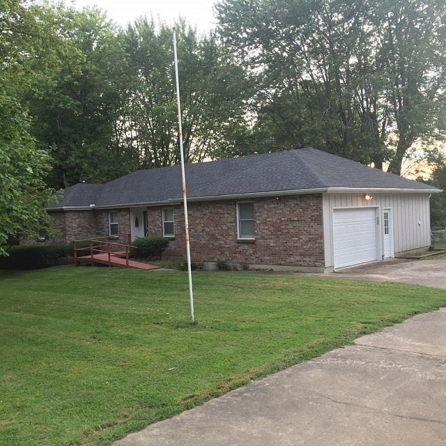 1st image of 712 S Poplar Ave