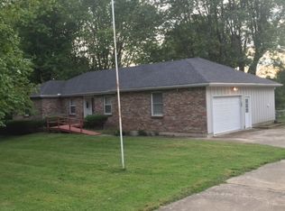 712 S Poplar Ave, Salisbury, MO 65281