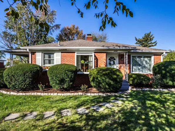 1118 N Hartman Dr, Indianapolis, IN 46219