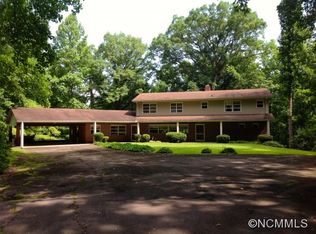 56 E Glenview St, Marion, NC 28752