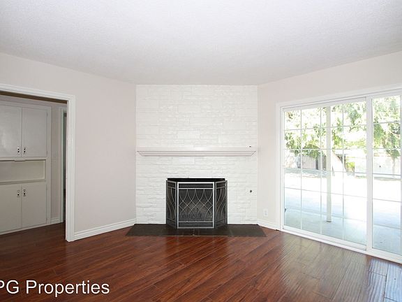 3rd image of 11631 Gail Ln
