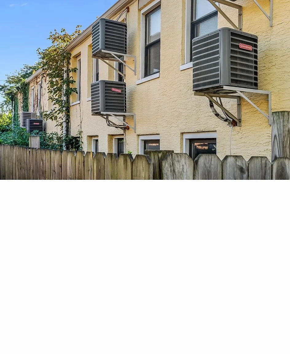 1 bed, 900 sqft, $1,000 — Photo 2