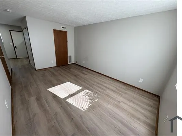 6386 Newtown Dr, Columbus, OH 43231