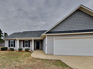 1391 Singletree Ln, Raeford, NC 28376