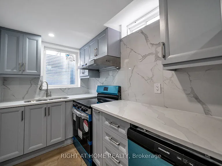 49 Priory Dr #BASEMENT — Photo 8