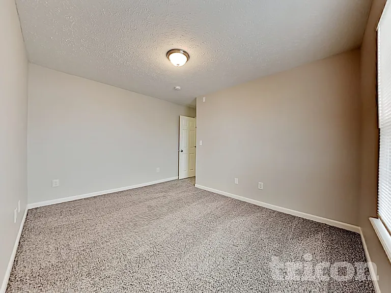 1102 Central Park Blvd N — Photo 16