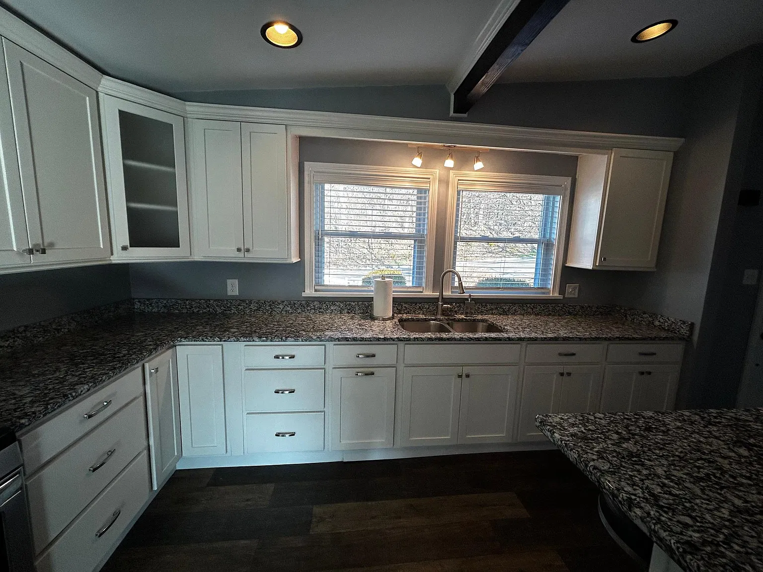 4 bed, 1825 sqft, $2,300 — Photo 3