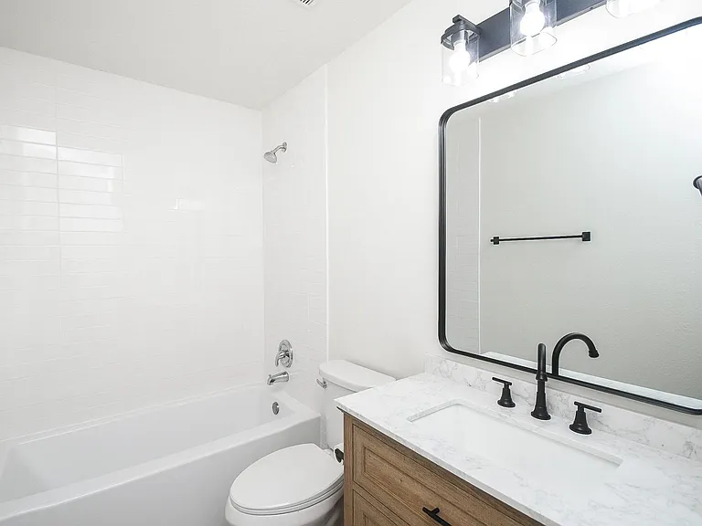 14319 Heath Falls Ln — Photo 30