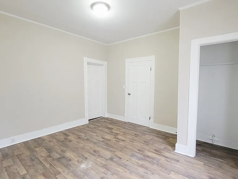 1230 Tank Ct — Photo 10