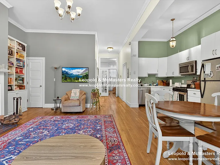 9 Regent Cir #1 — Photo 17