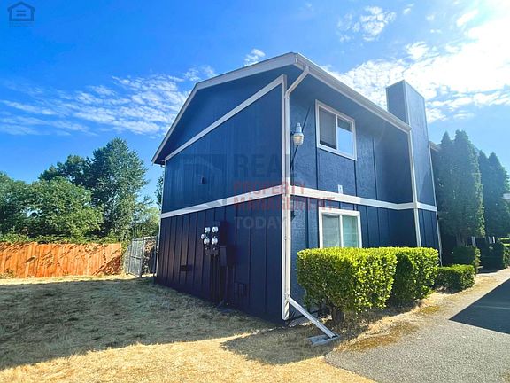 2nd image of 7521 10th Avenue Ct E #A