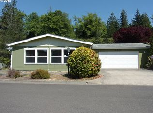 2503 Creekside Ln, North Bend, OR