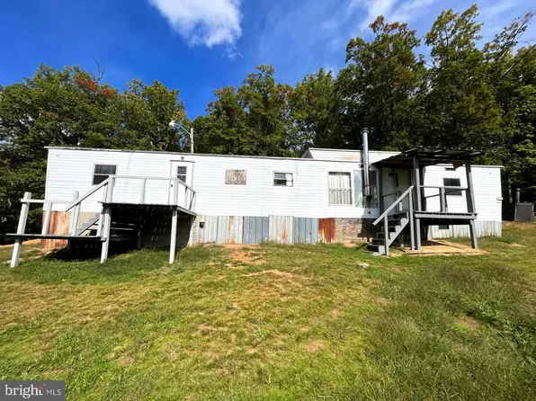 Olympic Dr, Shanks, WV 26761
