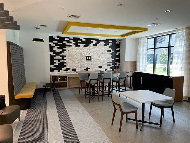 CityLine - Jersey City East — Photo 18