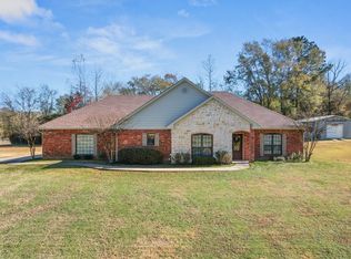 1839 Lime Tree Rd, Gilmer, TX 75644