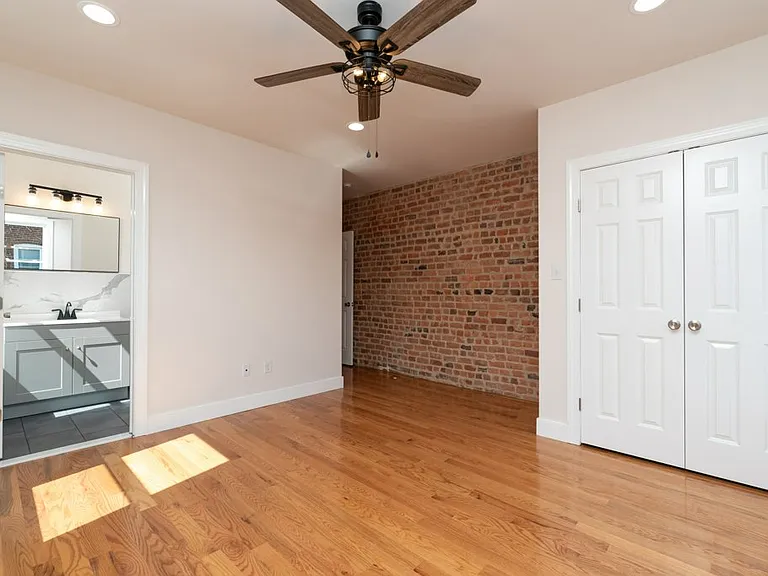 1224 W Cary St — Photo 26