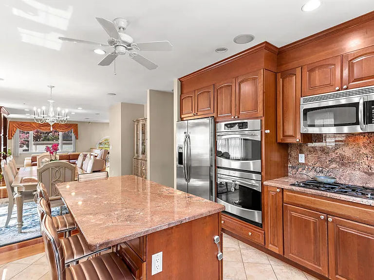 296 College Farm Rd — Photo 7