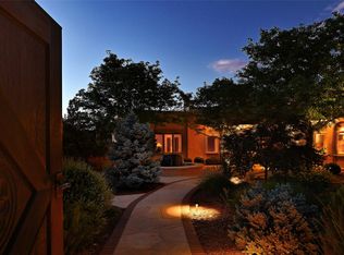 17 Stonegate Cir, Santa Fe, NM 87506