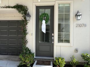 2107B Naomi St, Houston, TX 77054