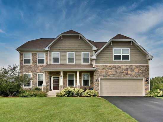 250 Norway Dr, Bartlett, IL 60103