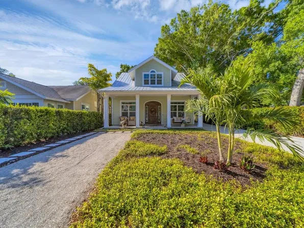 2280 Arlington St, Sarasota, FL 34239